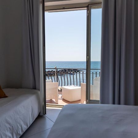 Teddu B&B Giardini Naxos Luaran gambar